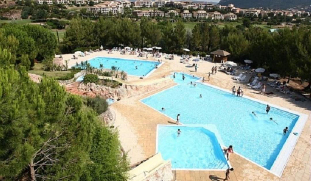 Superbe Appartement Avec Vue Mer Et Piscine Saint-Raphaël 外观 照片